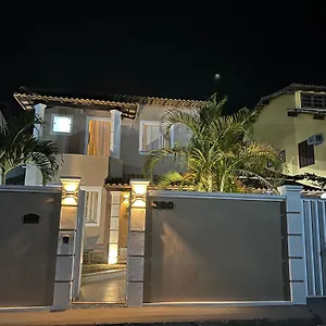 Casa Com Piscina, Churrasqueira E Ar Condicionado Em Casa de Férias